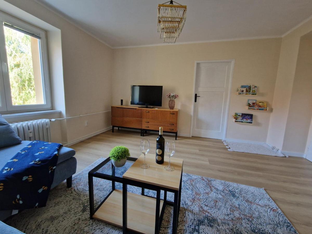 City Center Apartment - Self Check-In Spišská Nová Ves Esterno foto