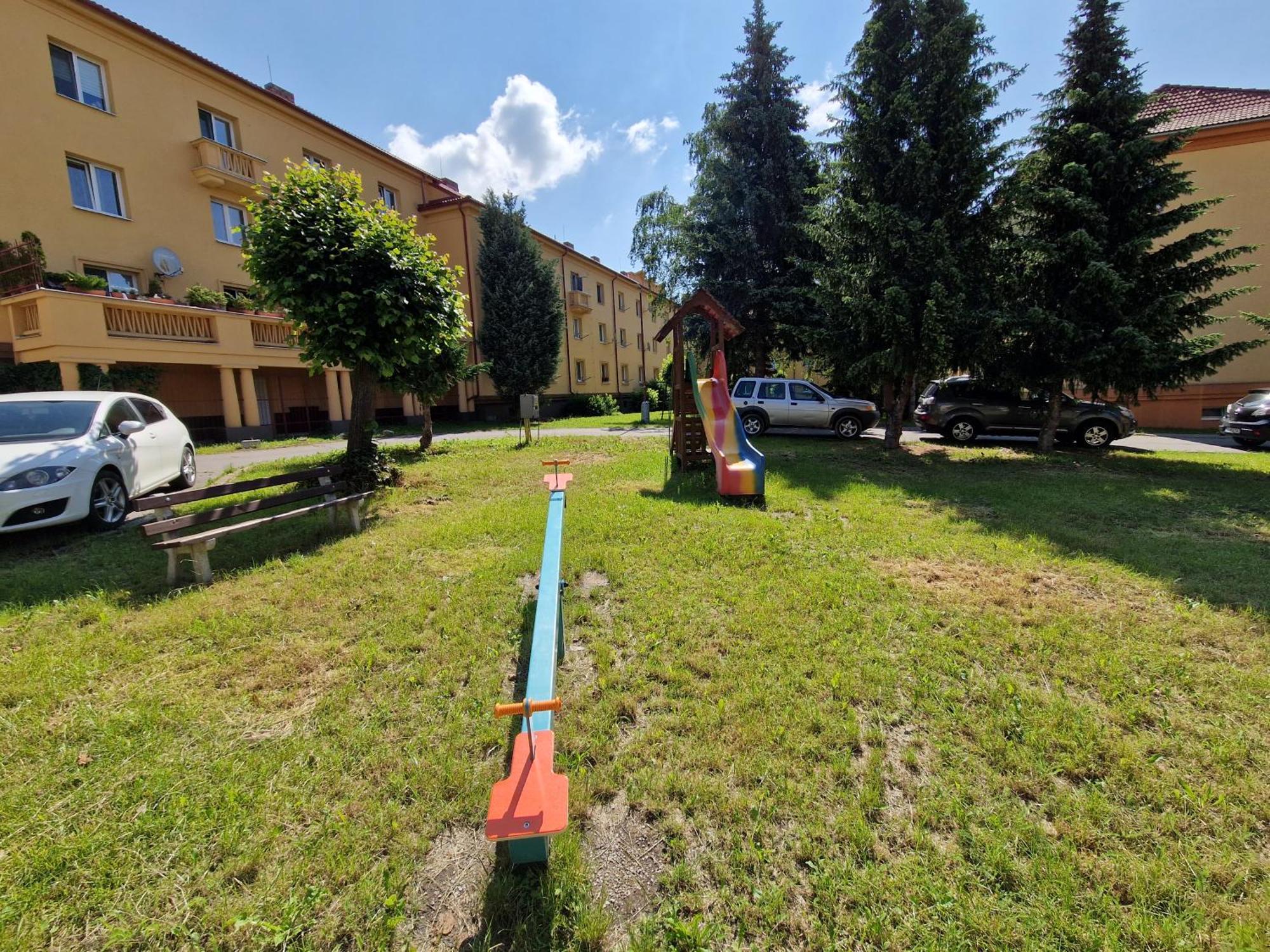 City Center Apartment - Self Check-In Spišská Nová Ves Esterno foto
